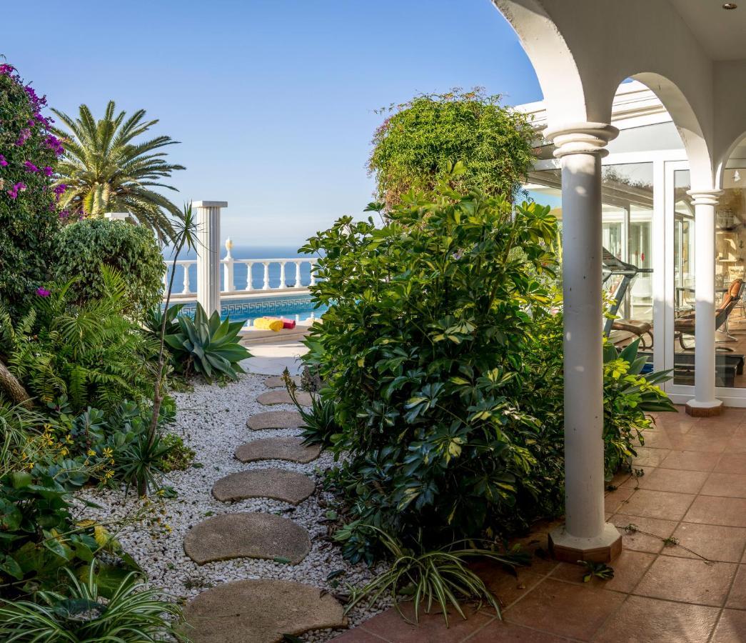 Relaxing Villa Heated Pool Luxurious Views Massage サンタ・ウルスラ エクステリア 写真
