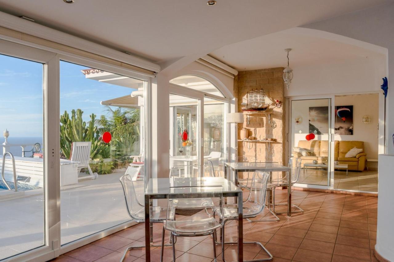 Relaxing Villa Heated Pool Luxurious Views Massage サンタ・ウルスラ エクステリア 写真